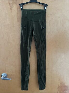 Lululemon High-Waist Olive Green Leggings with Zip Pockets